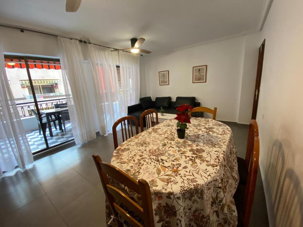 Verano Apartment Torrevieja Luaran gambar